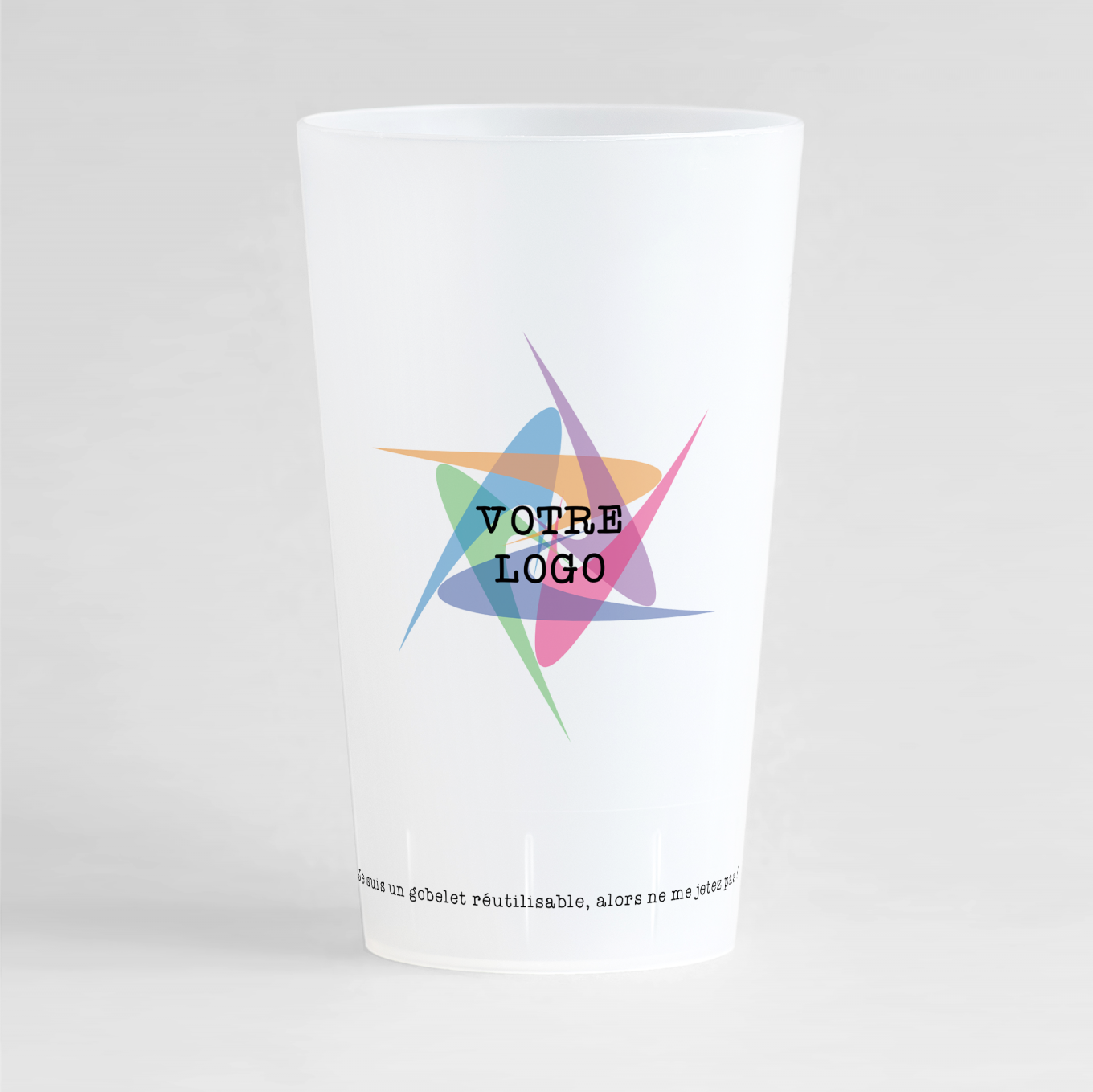 Un ecocup givré de dos pour une entreprise, avec une zone pour un logo et une phrase "cocup réutilisable".