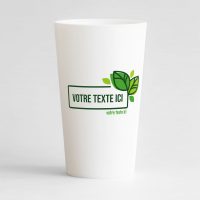 Un ecocup blanc de face pour votre événement, avec un cadre orné de fuille à l'intérieur duquel vous pouvez écrire le texte de votre choix.