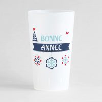 Un ecocup givré personnalisable pour les fêtes de fin d'année, avec des flocons, un sapin et un texte "bonne année".