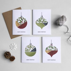 Recycled colorset paper Christmas Bauble Decoration Card Pack of 4 Cards with biodegradable glitter holly fir tree mistletoe berries