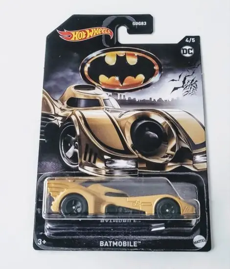 Hot wheels 2022 Batman Series Walmart 4 of 5  1989 Movie Batmobile gold HLK47