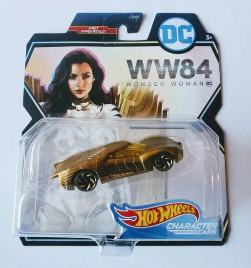 Hot Wheels 2020 DC Character Cars WW84 Golden Armor FYV51