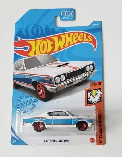 Hot Wheels 2021 Muscle Mania 5 of 10 AMC Rebel Machine white GTB44