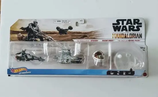 Hot Wheels 2021 Star Wars Starships Mandalorian 3 pack HDY15