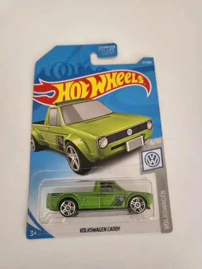 Hot Wheels 2020 Flying Customs Volkswagen Caddy Green GJX05