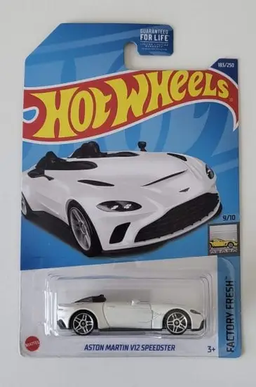 Hot Wheels 2022 Factory Fresh 9 of 10 Aston Martin V12 Speedster white