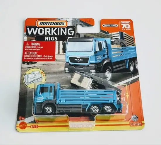 Matchbox 2023 Working Rigs 8 of 16 Man TGS MCAB blue HLM95