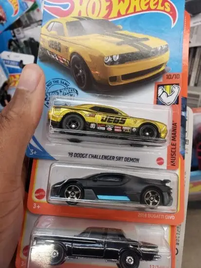 Hot Wheels 2020 Muscle Mania 2018 Dodge Challenger SRT Demon GHD04
