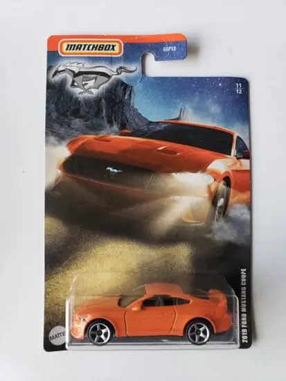 Matchbox 2020 Ford Mustang Series 11 of 12 - 2019 Ford Mustang Coupe Orange GTL05
