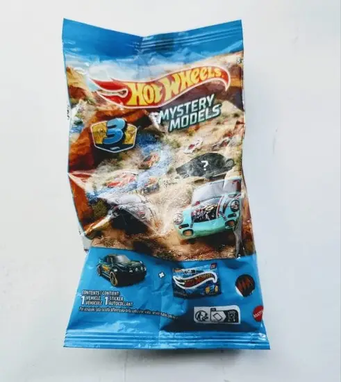 Hot Wheels 2023 Mystery Models Series 3 - 3 of 10 -1998 Subaru 22b Sti version black HLR41