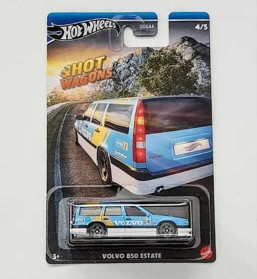 Hot Wheels 2023 Hot Wagons 4 of 5 Volvo 850 Estate blue HRR86