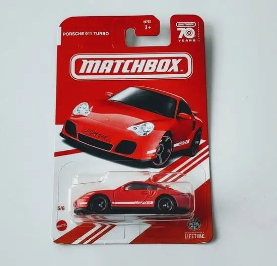 Matchbox 2023 Target Red Edition 5 of 6 Porsche 911 Turbo red HMB65