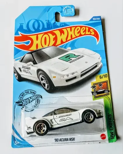 Hot wheels 2020 HW Exotics 6 of 10 - 1990 Acura NSX white kroger GHG58
