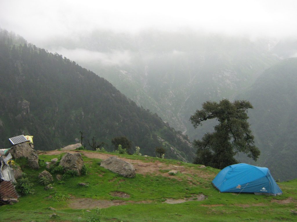 justwravel_triund6-min