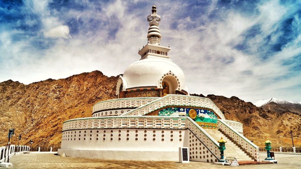 Reasons For Leh Ladakh Road Trip JustWravel