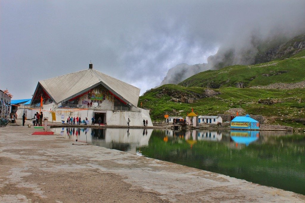 Valley of Flowers and Hemkund Sahib Trekking Experience