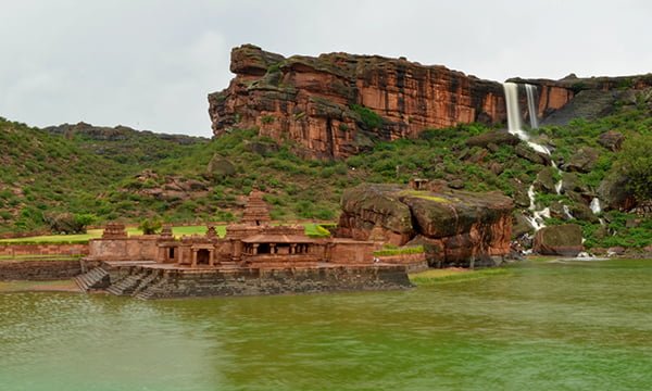 Behold the Bravura of Badami Caves – a 10th century archaeological marvel