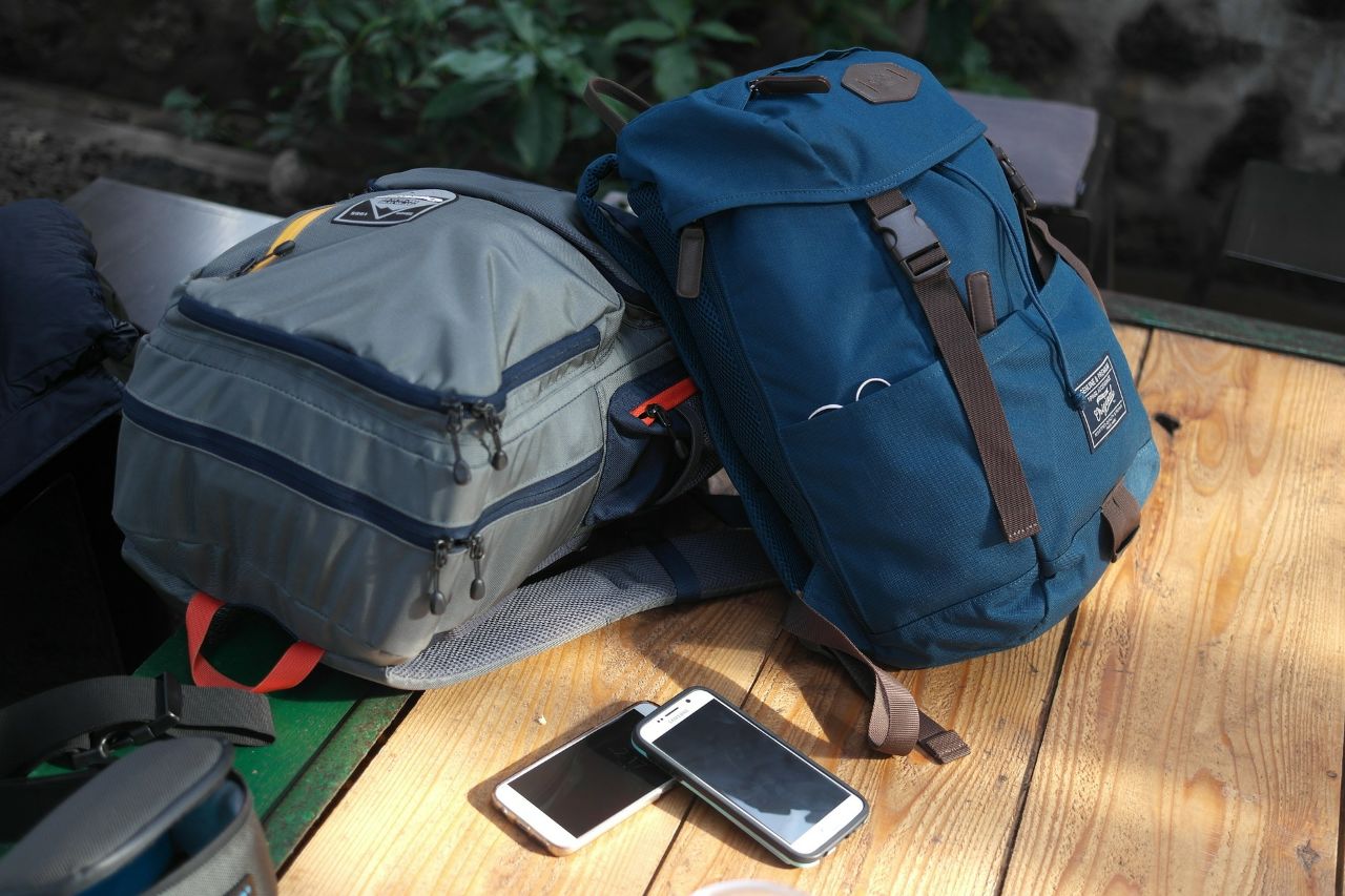 5 best packing hacks to make traveling easy and seamless.