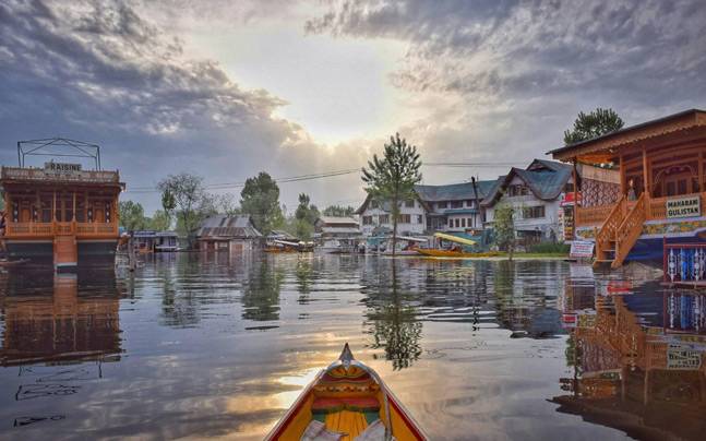 Discover Kashmir Paradise on Earth