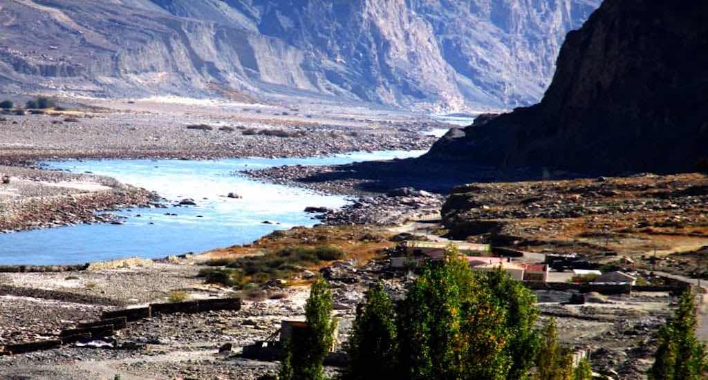 Thois. Last village in Ladakh. Villages of Ladakh. Travel in Ladakh. Barren mountains.