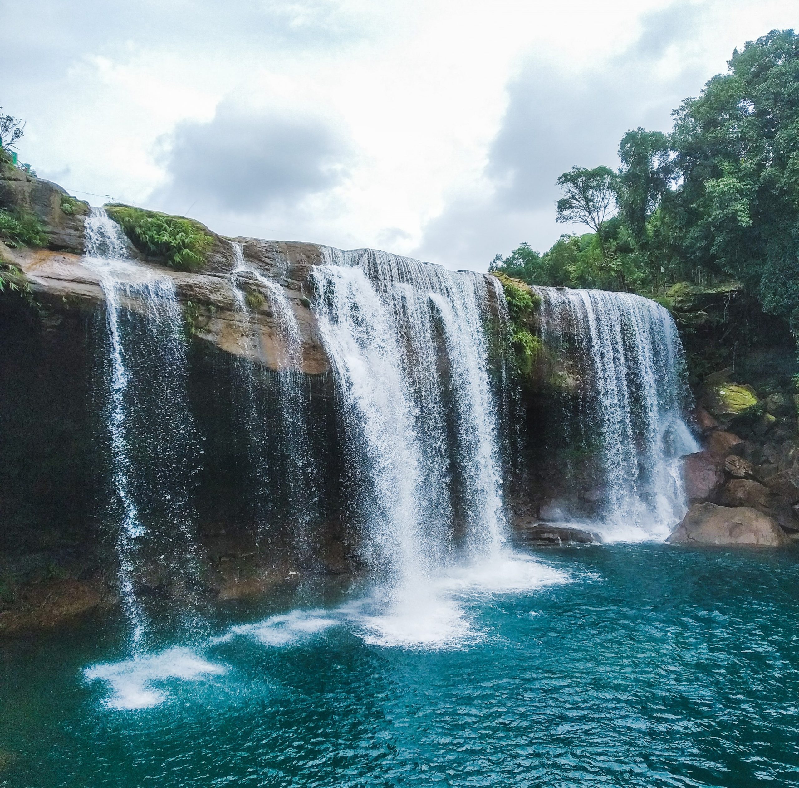 10 Reasons to Visit Meghalaya at least once in your life