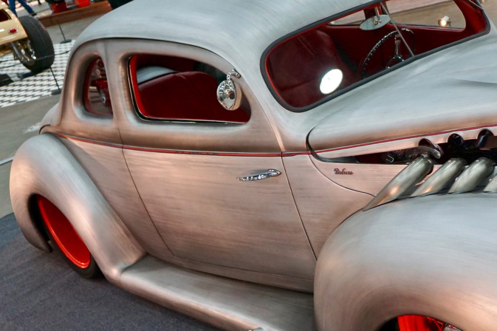 Pro Comp Customs 1940 Ford Coupe