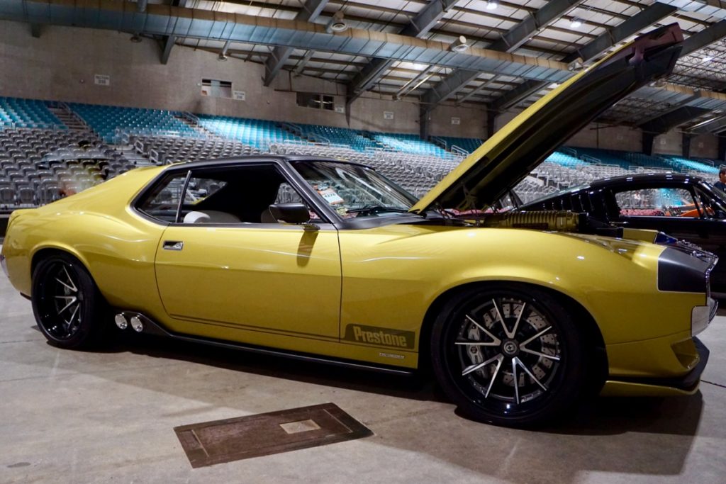 Ringbrothers 1972 AMC Javelin AMX Defiant