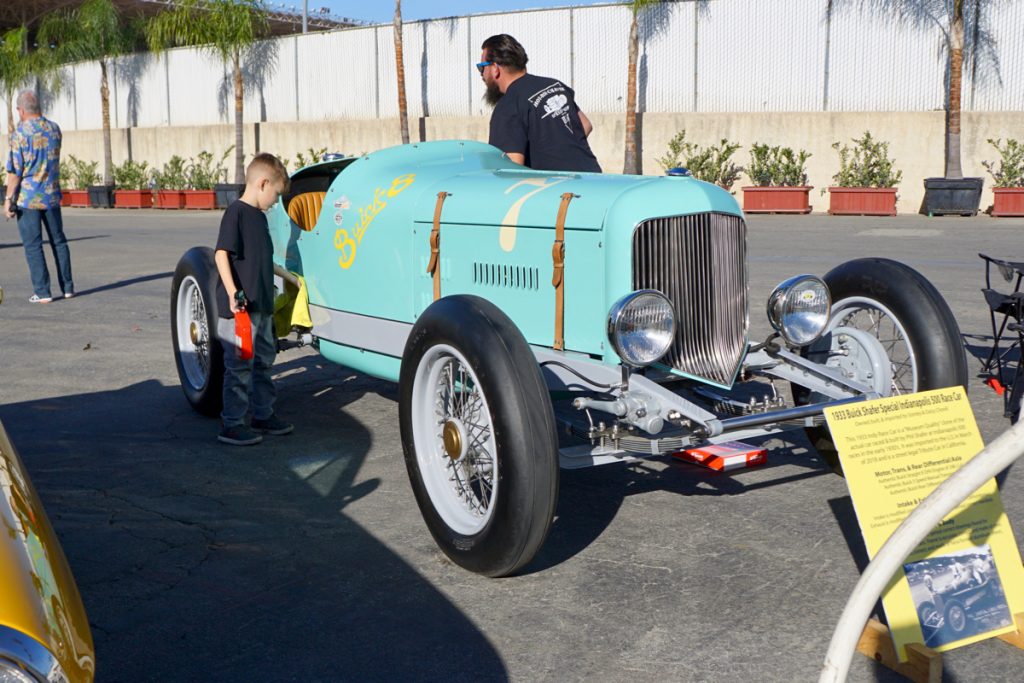 Grand Daddy Drive-In GNRS 2019 Grand National Roadster Show