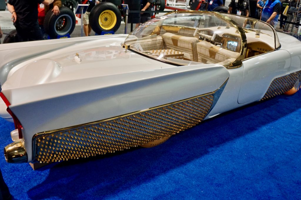 The Golden Sahara II SEMA Show 2019 Klairmont Kollection