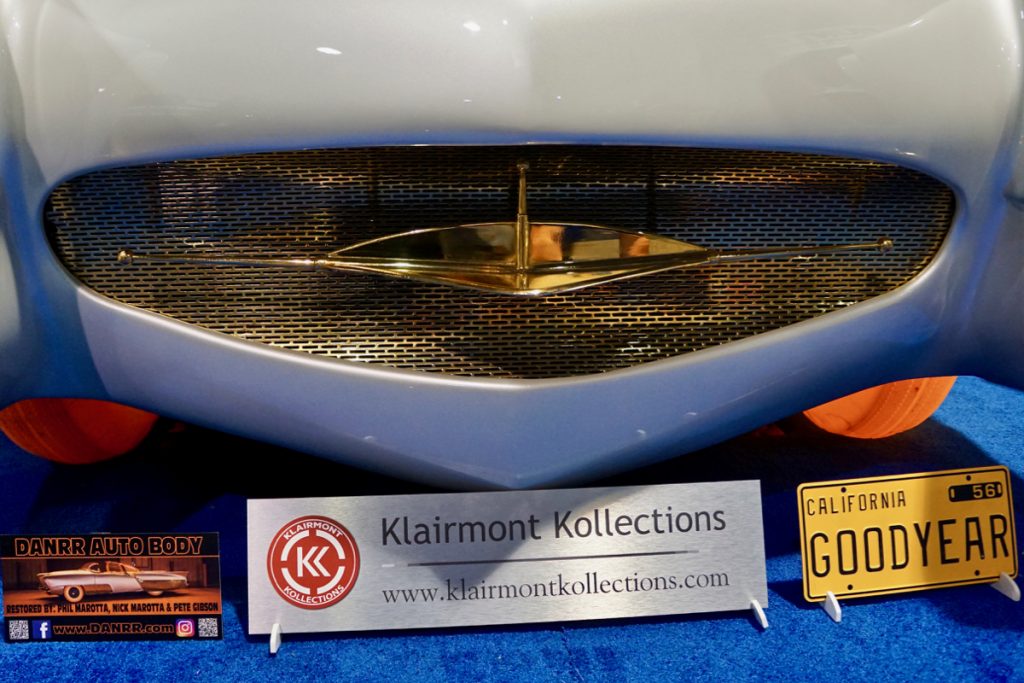 The Golden Sahara II SEMA Show 2019 Klairmont Kollection