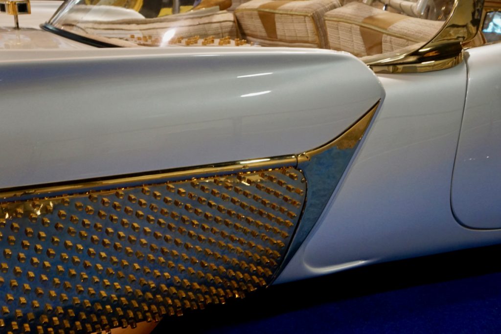 The Golden Sahara II SEMA Show 2019 Klairmont Kollection