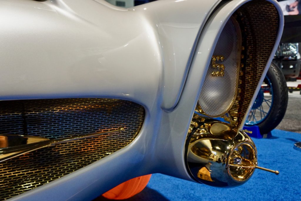 The Golden Sahara II SEMA Show 2019 Klairmont Kollection