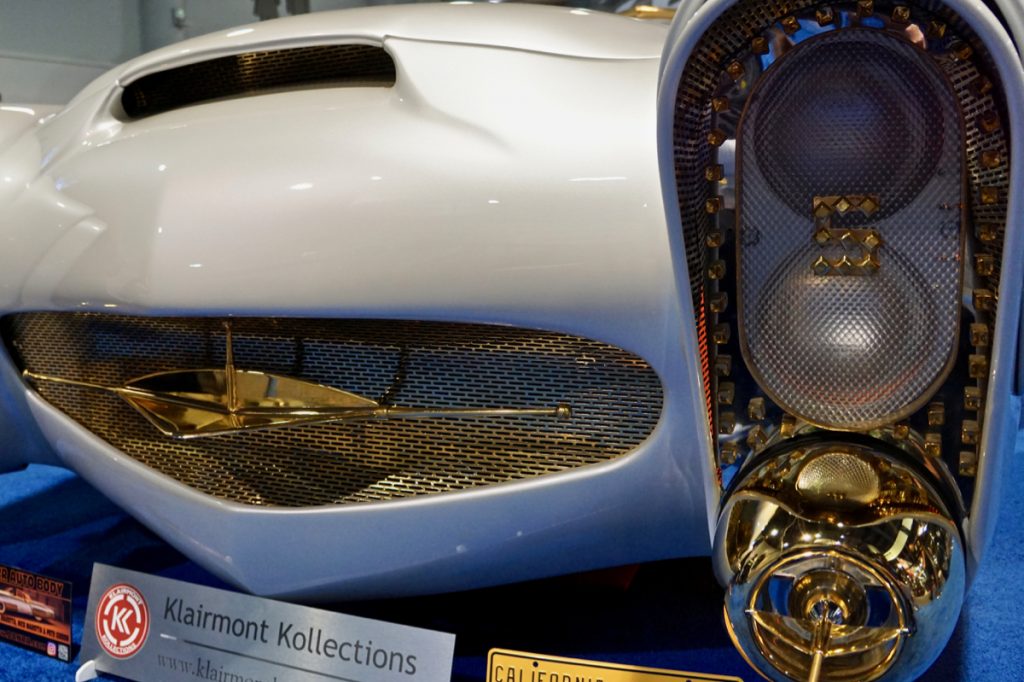 The Golden Sahara II SEMA Show 2019 Klairmont Kollection