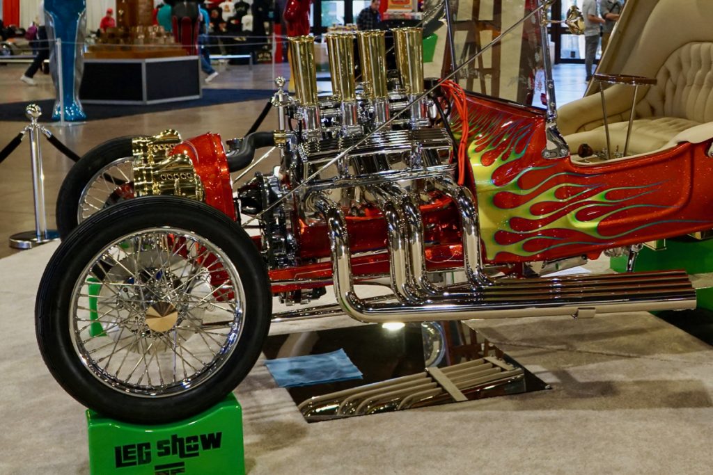 Leg Show T AMBR Contender GNRS 2020 America's Most Beautiful Roadster