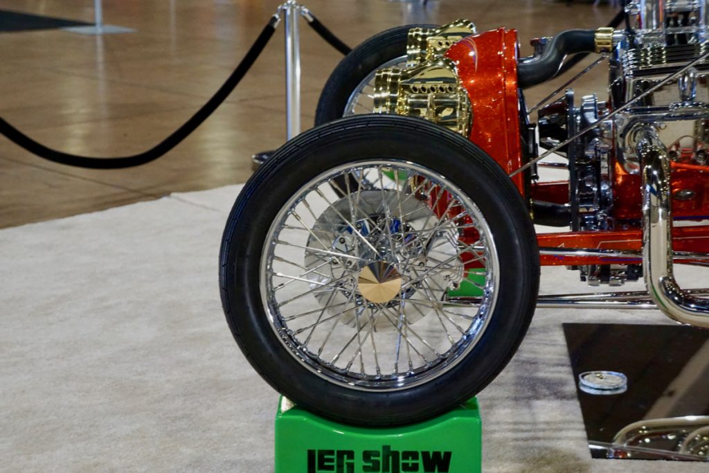 Leg Show T AMBR Contender GNRS 2020 America's Most Beautiful Roadster