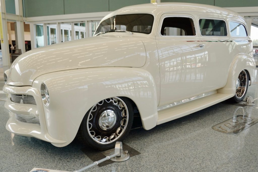 Love Kustoms 1950 Chevy Suburban NSRA Street Rod Nationals (51)