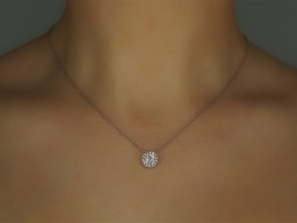 18ct white gold cluster set diamond pendant_0