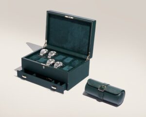 BRITISH RACING 10 PIECE WATCH BOX WITH STORAGE