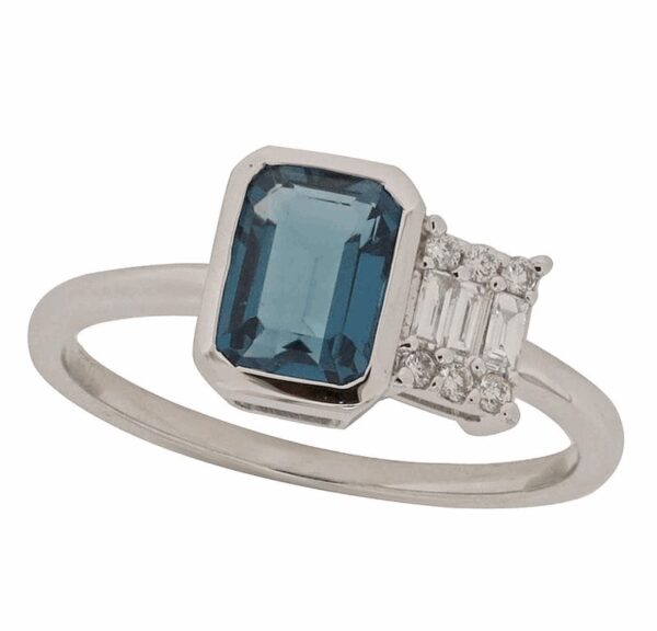 Linda & Co 18Ct White Gold Diamond And London Blue Topaz Ring Set_3