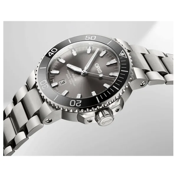 Oris Aquis Titanium Date - 01 733 7730 7153-07 8 24 15PEB_1