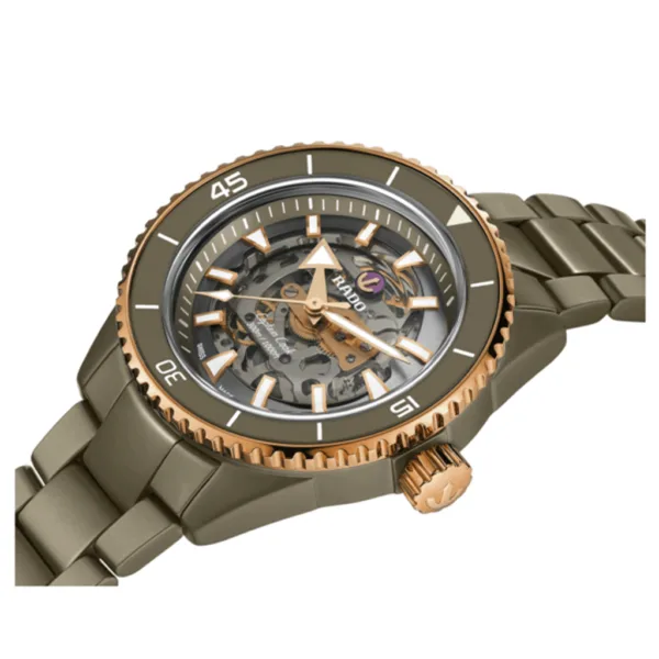 Rado Captain Cook High-Tech Ceramic Skeleton R32150162_1