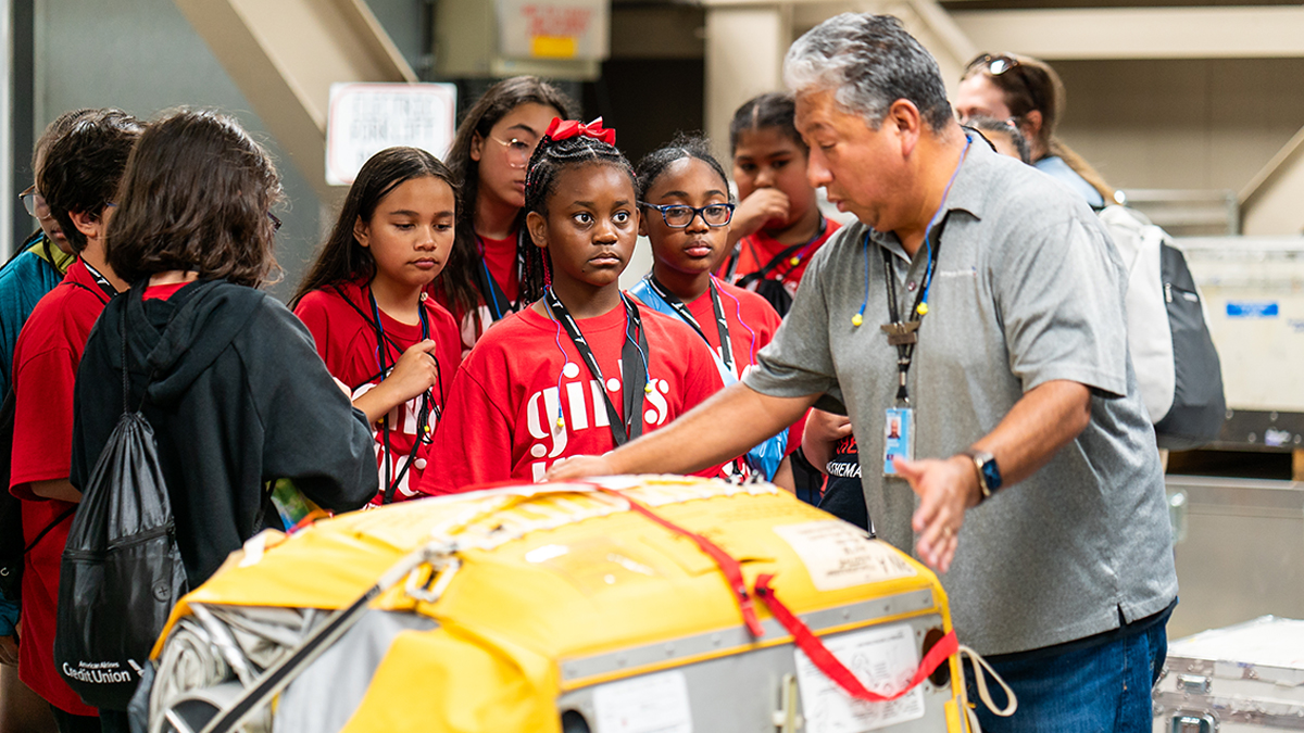 American Airlines’ CR Smith Museum inspires the next generation of pilots