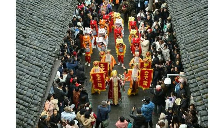 Langzhong Ancient City invites global visitors for Spring Festival