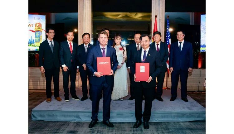 Vietnam strengthens global ties with 23 new agreements