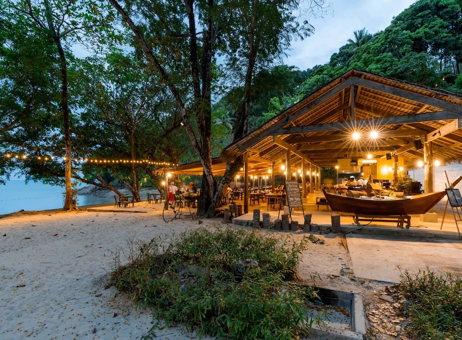 Island Escape by Burasari – A Thoughtful Retreat Where Hospitality Feels Personal