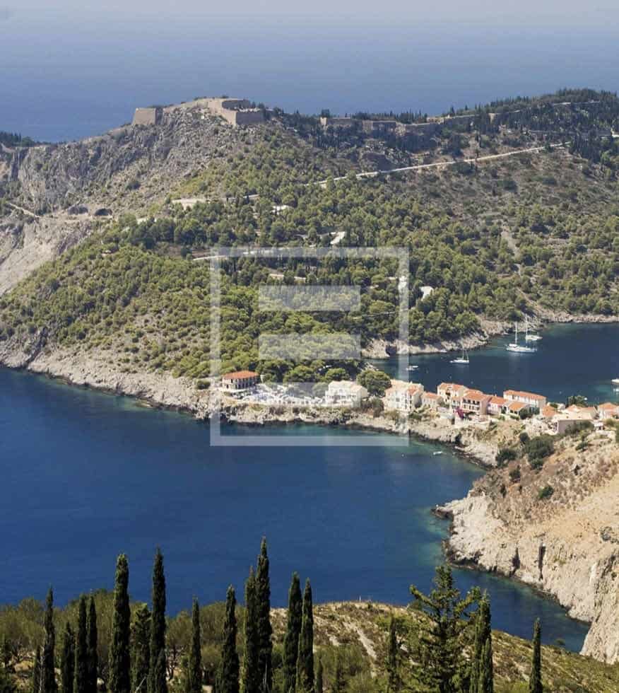 Baia di Kolpos Molou e Cefalonia La baia di Kolpos Molou e Cefalonia