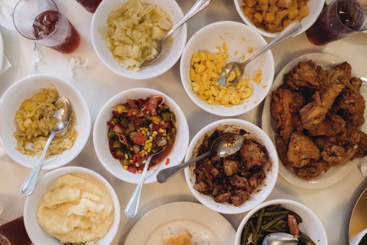 Mrs. Wilkes Dining Room, My Savannah, GA Stopover travel guide, The Stopover