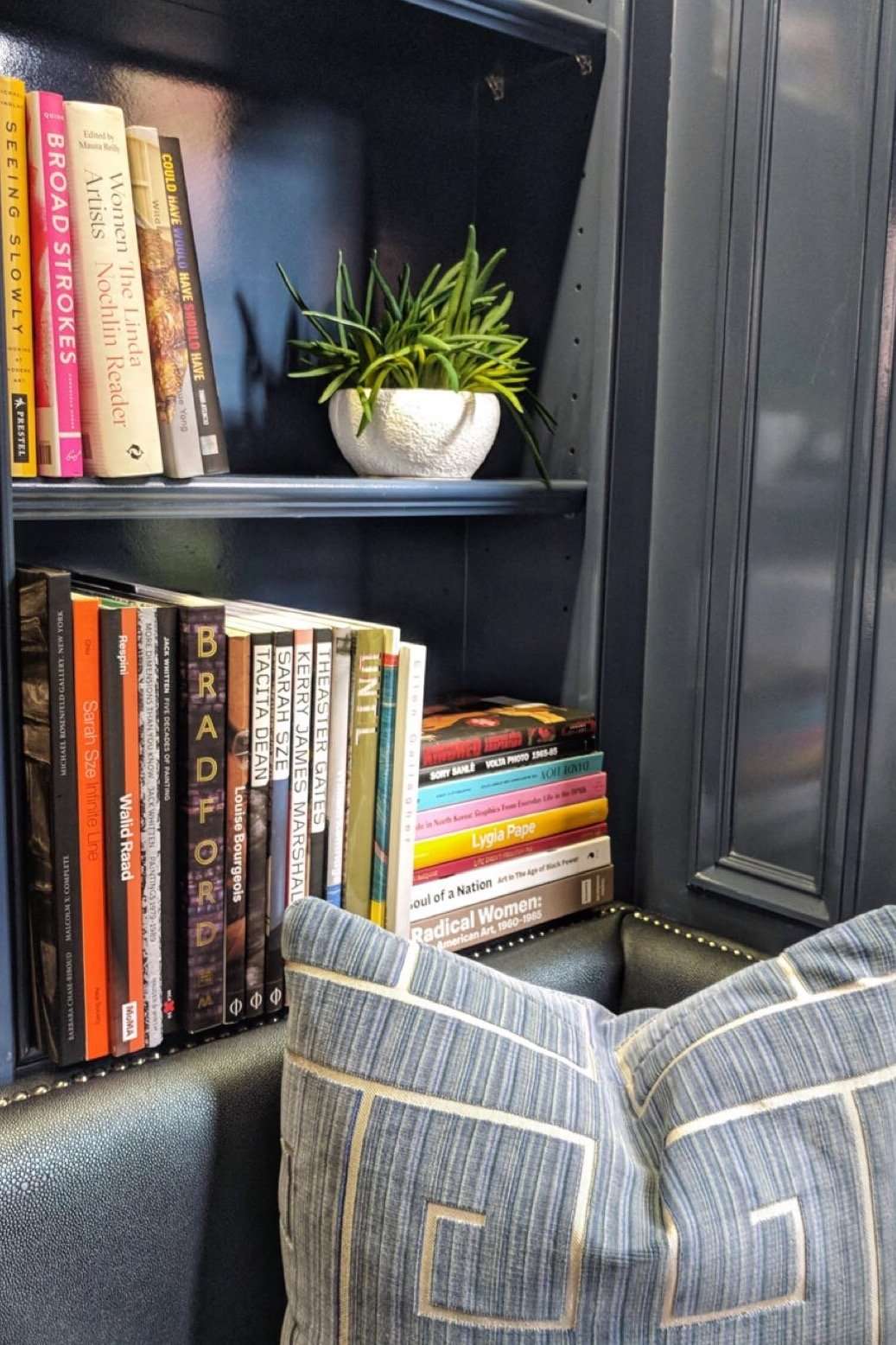 Lifestyle blogger Meaghan Murray shares her favorite audiobooks from Spring 2021 on her blog The Stopover