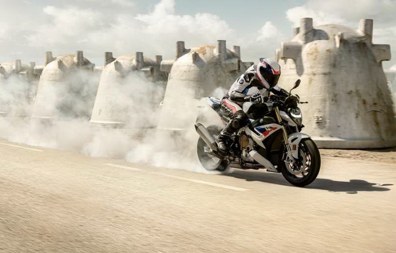 2021 BMW S1000R