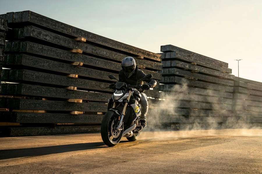 2021 BMW S1000R